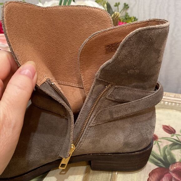 UGG Kelby Suede Leather Harness Ankle Boots Mouse Gray Sz 7 Excellent Condition - Picture 10 of 13